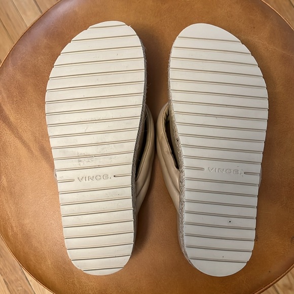 VINCE thong platform slides - Picture 2 of 6